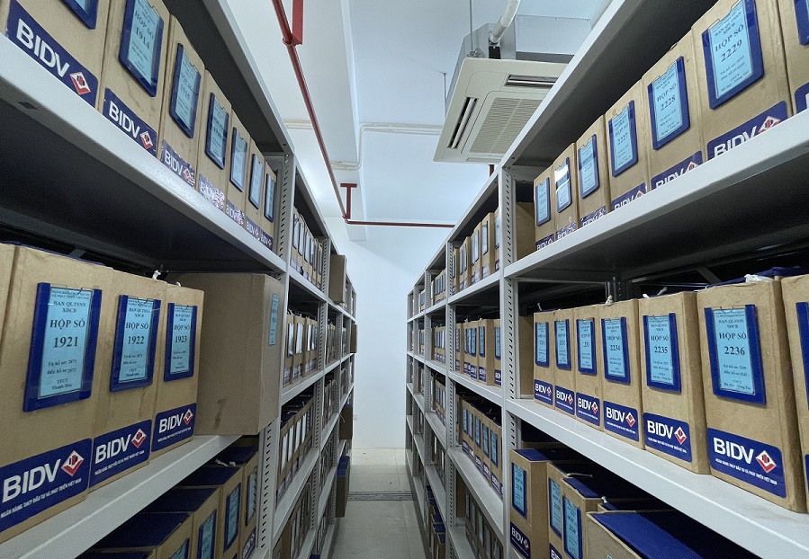 Quy trình chỉnh lý tài liệu nền giấy theo Thông tư 16/2023/TT-BNV